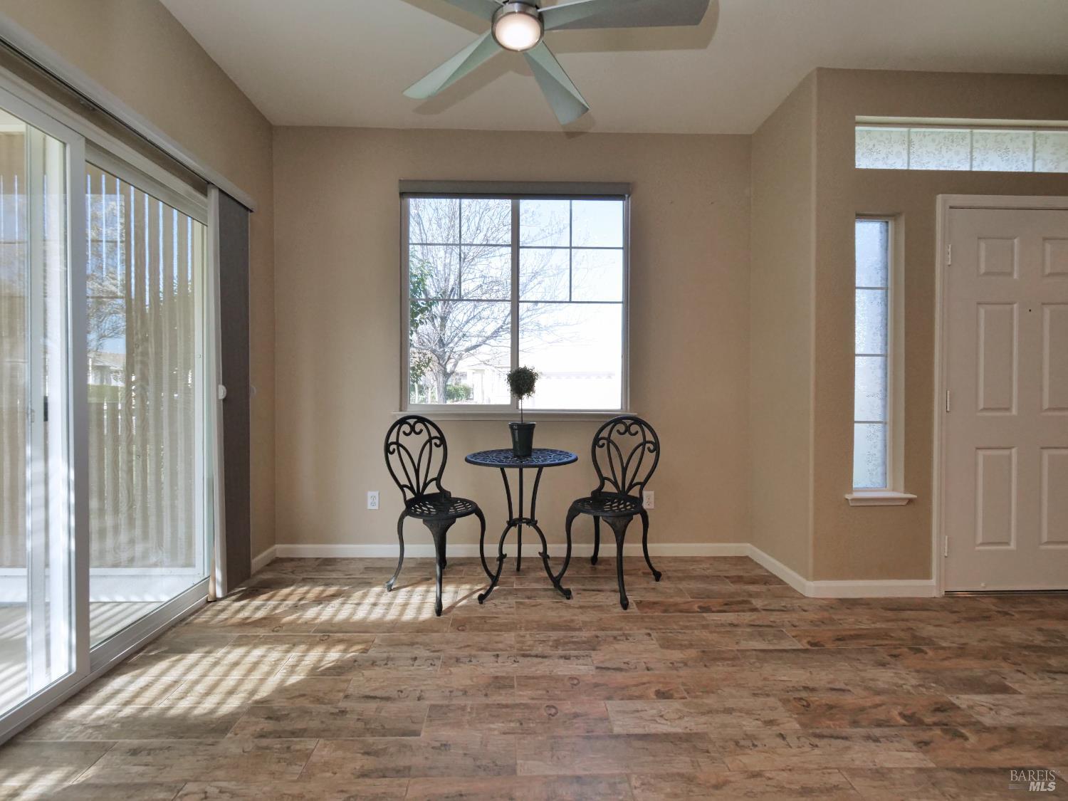 773 Turnberry Terrace Rio Vista, CA 94571 - Photo 16 of 52 a dining room with furniture and window
