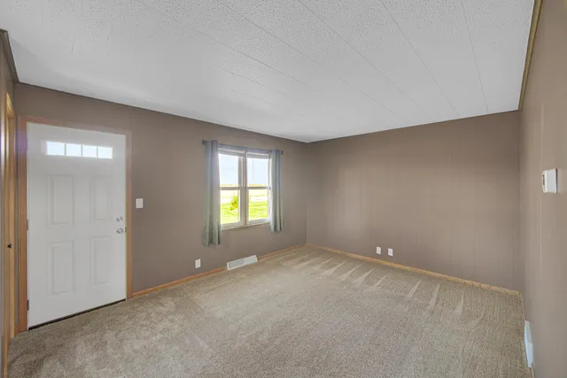 $314,900 | 526 East St Road 8, Kouts, IN 46347