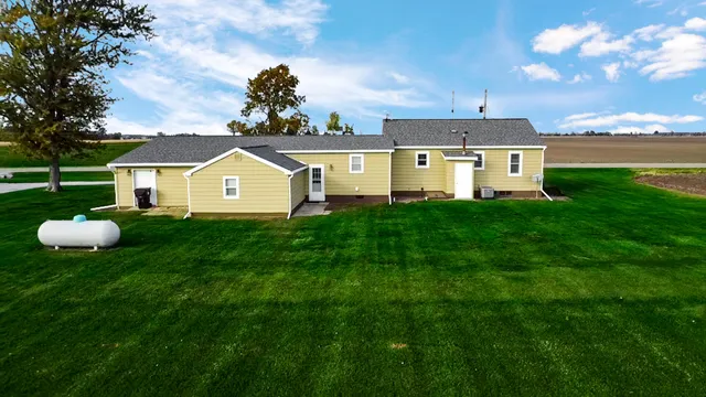 $314,900 | 526 East St Road 8, Kouts, IN 46347