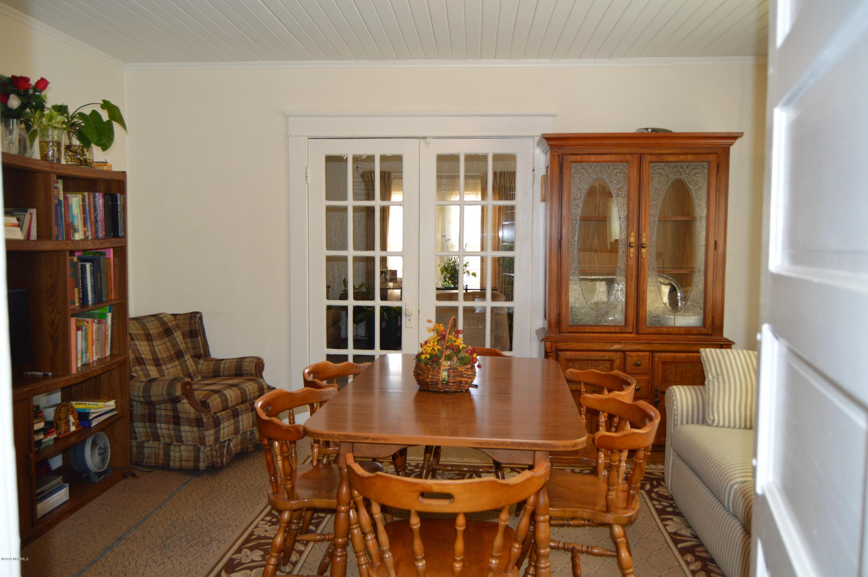 14220 Ashton Road Rocky Point, NC 28457 - Photo 5 of 22 dining 1