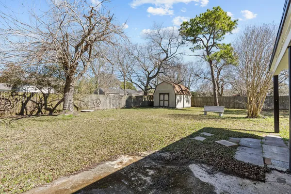 $264,497 | 1132 18th Avenue North, Texas City, TX 77590