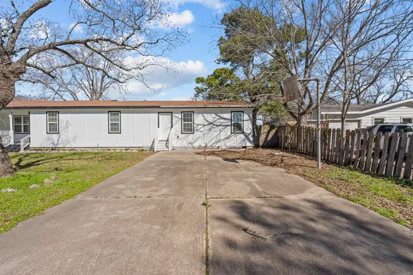 $264,497 | 1132 18th Avenue North, Texas City, TX 77590