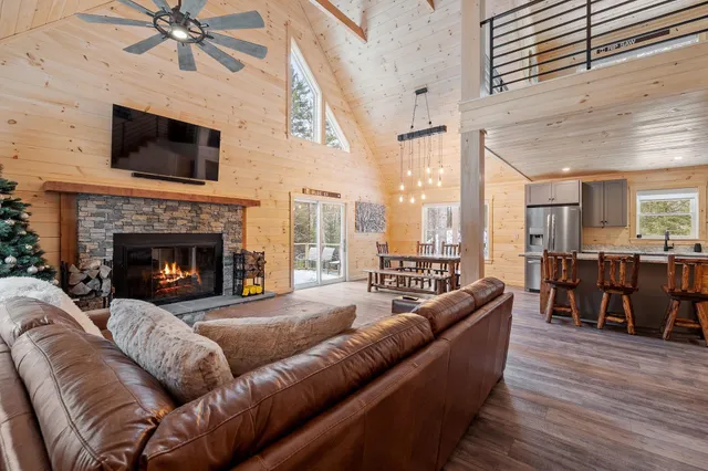 $1,475,000 | 115 Adams Farm Road, Thornton, NH 03285