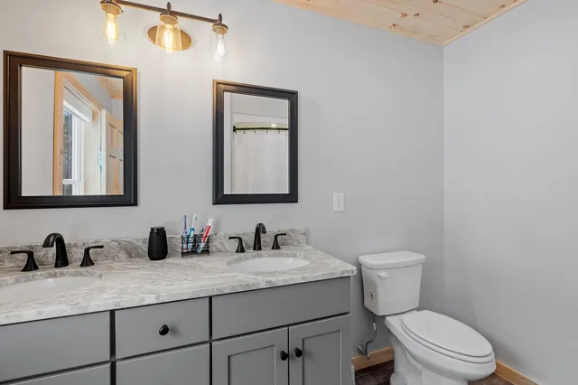 $1,475,000 | 115 Adams Farm Road, Thornton, NH 03285