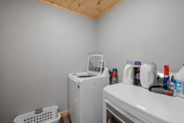 $1,475,000 | 115 Adams Farm Road, Thornton, NH 03285