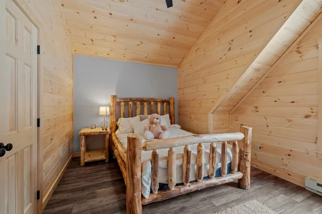 $1,475,000 | 115 Adams Farm Road, Thornton, NH 03285