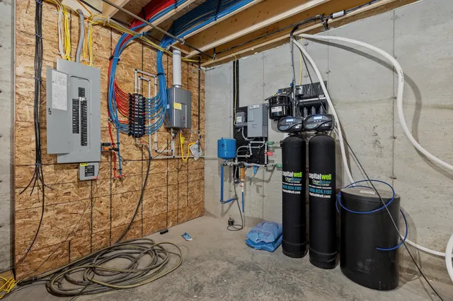 $1,475,000 | 115 Adams Farm Road, Thornton, NH 03285