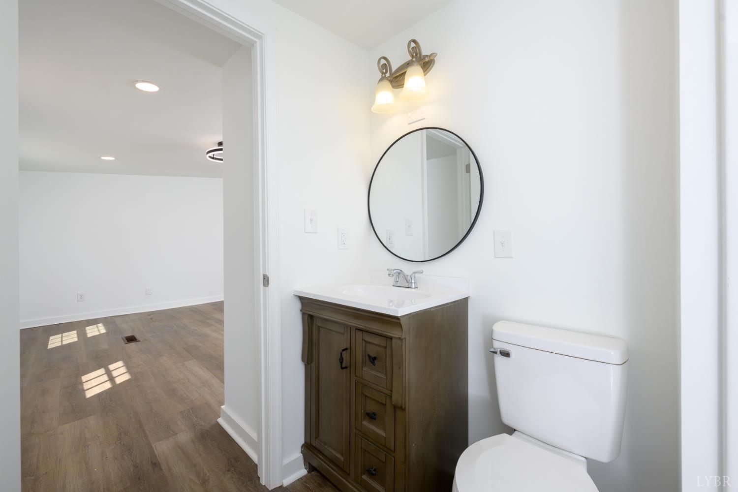 1860 South Coolwell Road Madison Heights, VA 24572 - Photo 17 of 42