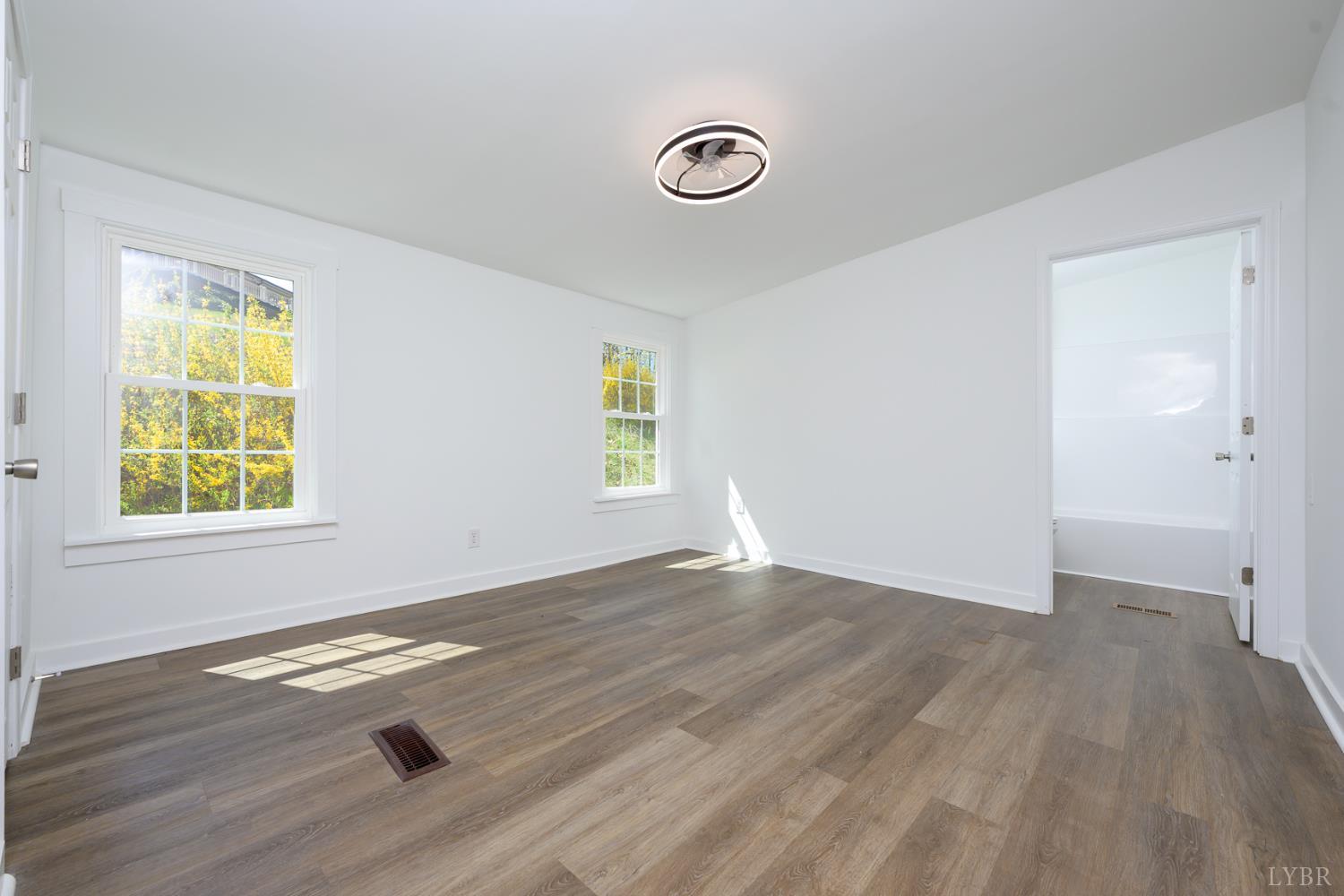 1860 South Coolwell Road Madison Heights, VA 24572 - Photo 20 of 42