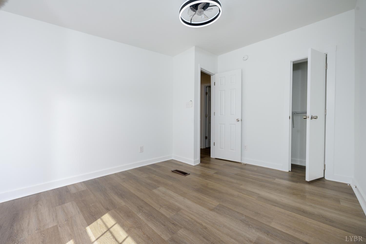 1860 South Coolwell Road Madison Heights, VA 24572 - Photo 27 of 42