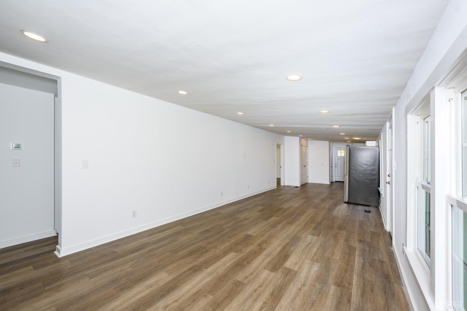 1860 South Coolwell Road Madison Heights, VA 24572 - Photo 3 of 42