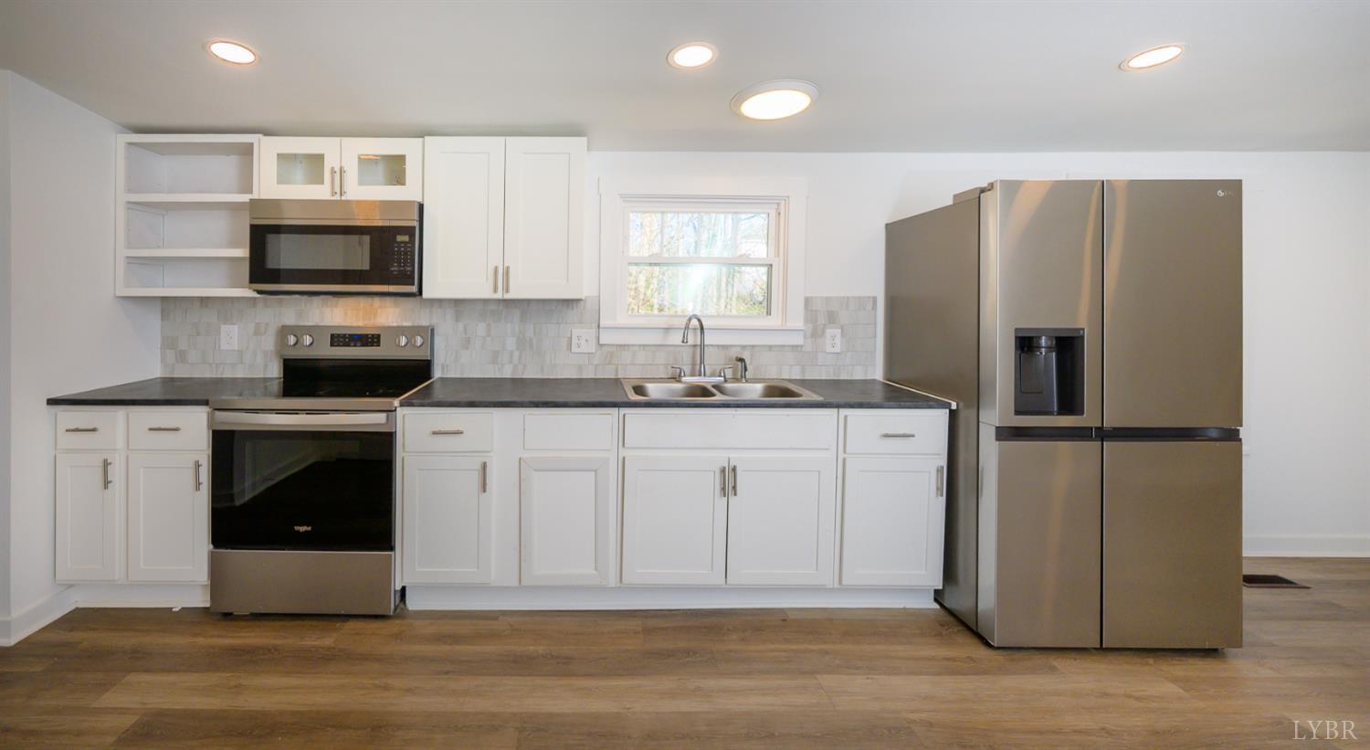 1860 South Coolwell Road Madison Heights, VA 24572 - Photo 9 of 42