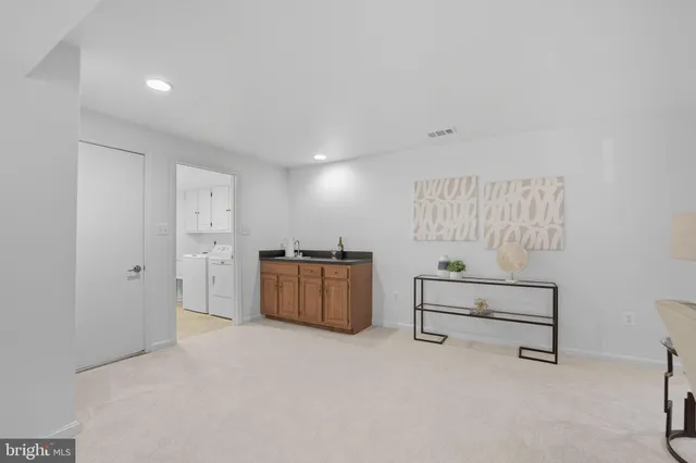 $925,000 | 10196 Red Spruce Road, Fairfax, VA 22032