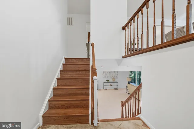 $925,000 | 10196 Red Spruce Road, Fairfax, VA 22032