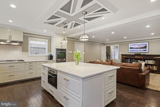 $1,550,000 | 5511 Westbard Avenue, Bethesda, MD 20816