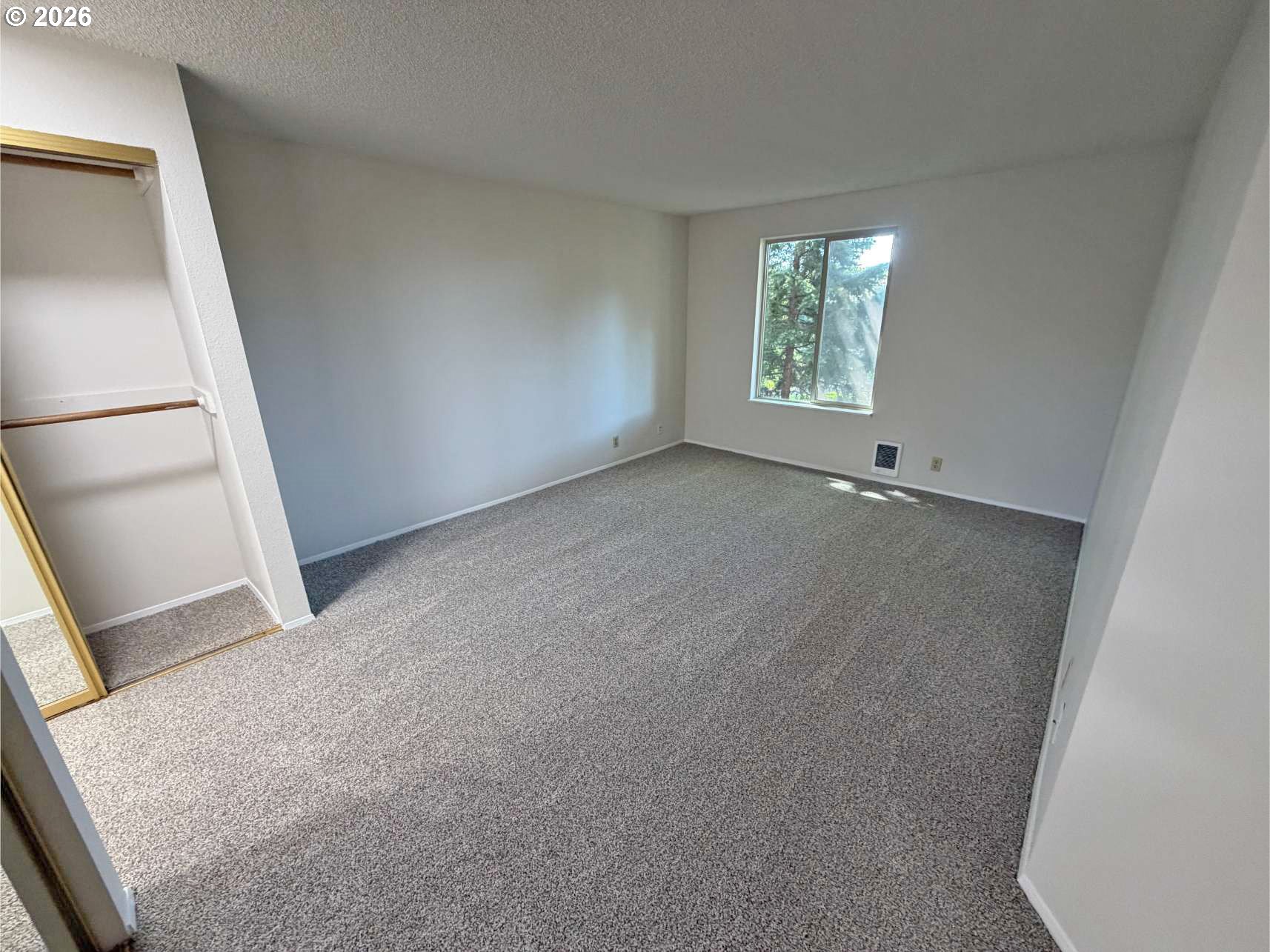 10163 Southwest Trapper Terrace Beaverton, OR 97008 - Photo 19 of 30 Gallery Image 19