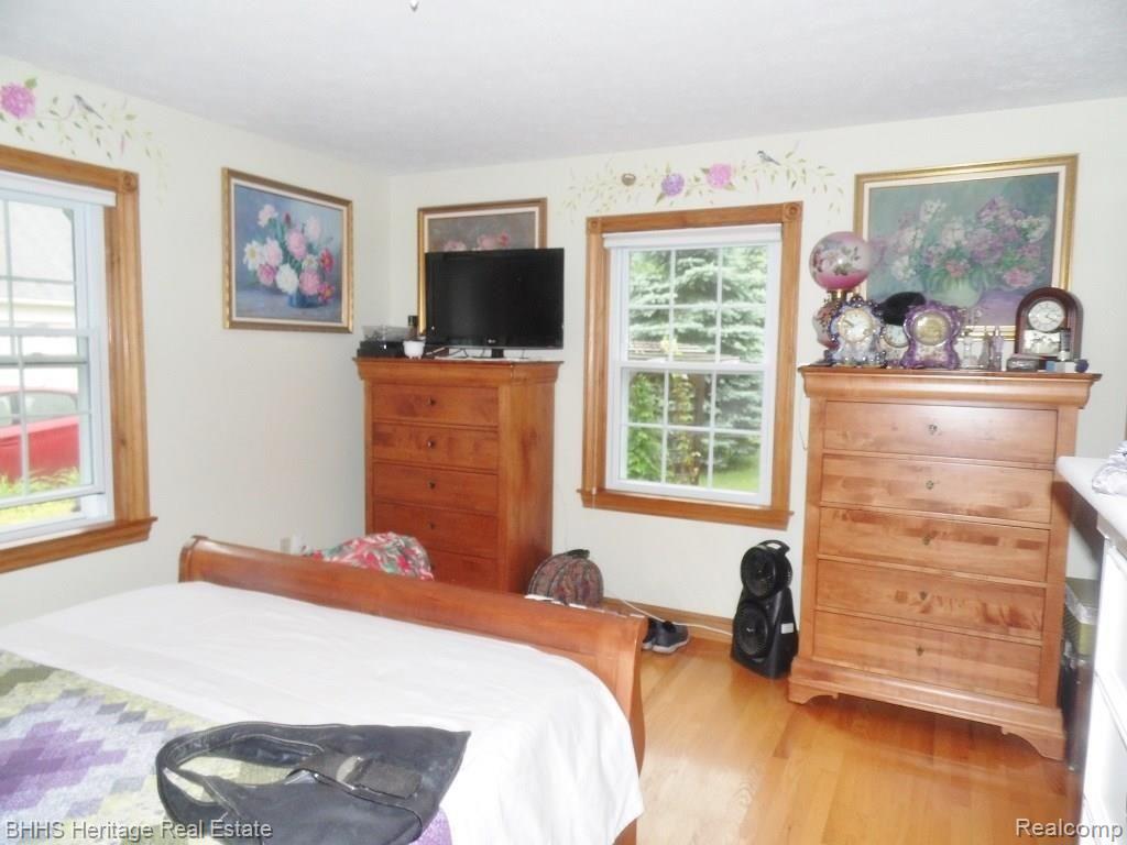 4920 Vines Road Howell, MI 48843 - Photo 13 of 22