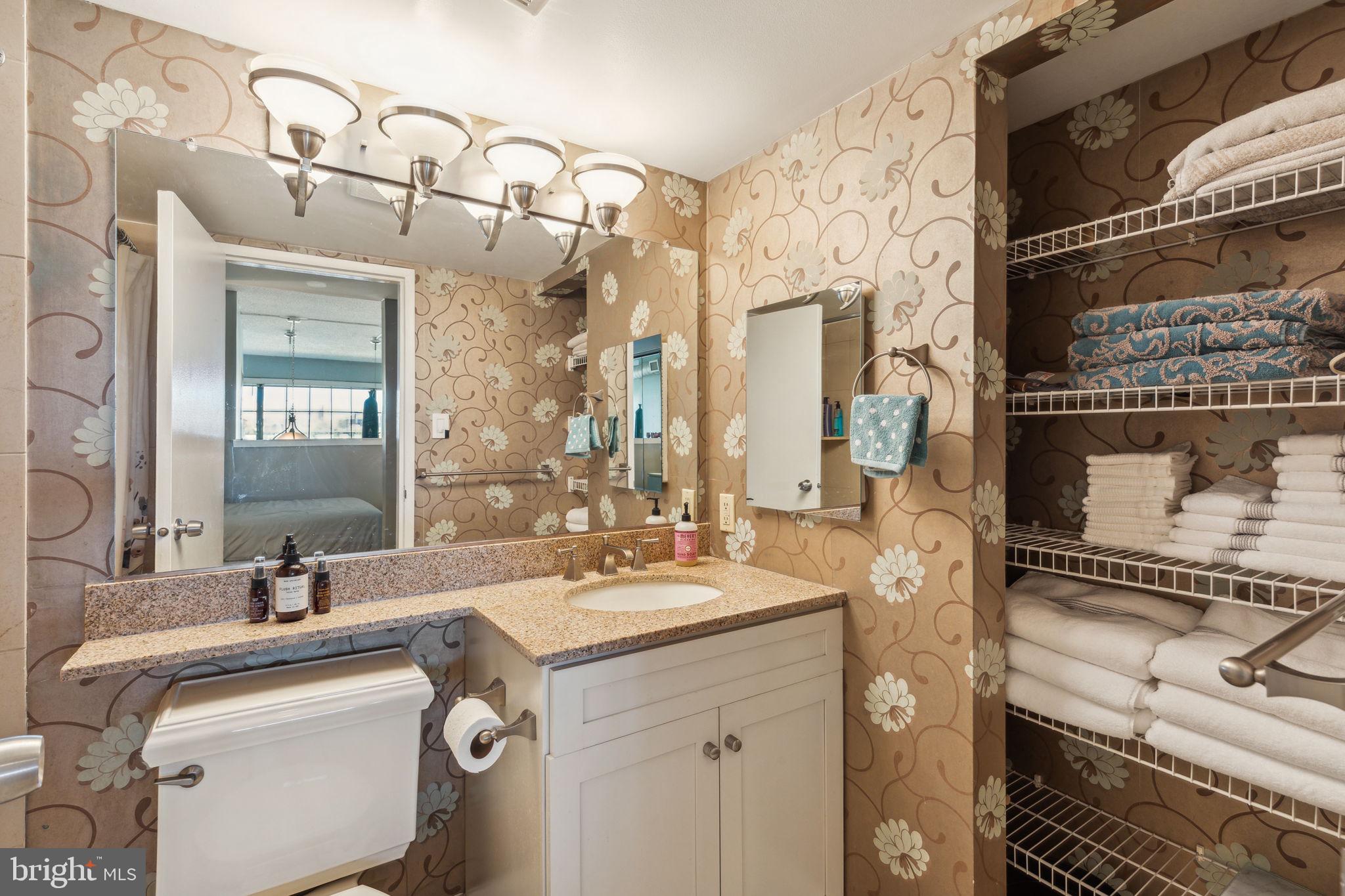 2429 Locust Street, Unit 302 Philadelphia, PA 19103 - Photo 33 of 34