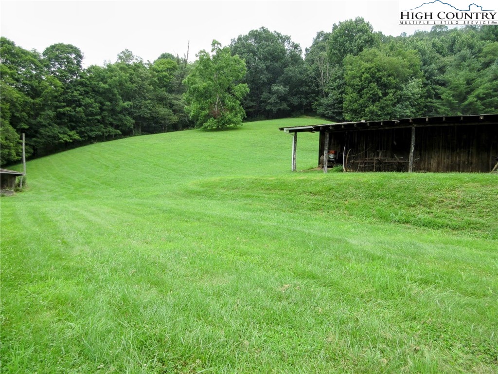 1294 Spencer Branch Road Lansing, NC 28643 - Photo 35 of 42 a view of a back yard