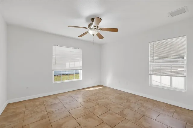 $2,275 | 1855 17th Avenue Southwest, Vero Beach, FL 32962