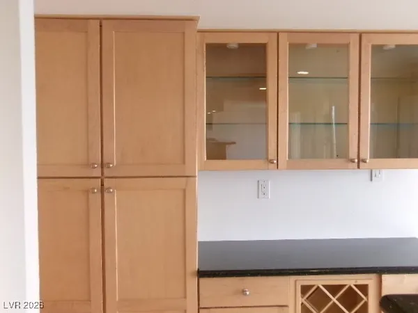 $2,490 | 3111 Bel Air Drive, Unit 12E, Las Vegas, NV 89109