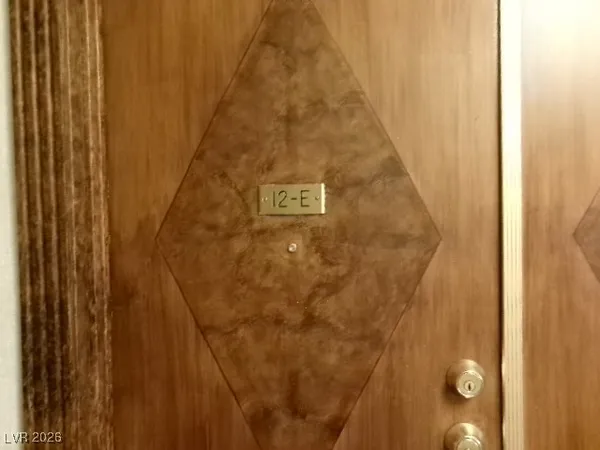 $2,490 | 3111 Bel Air Drive, Unit 12E, Las Vegas, NV 89109