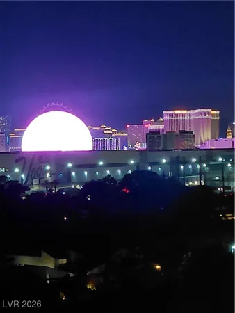 $2,490 | 3111 Bel Air Drive, Unit 12E, Las Vegas, NV 89109