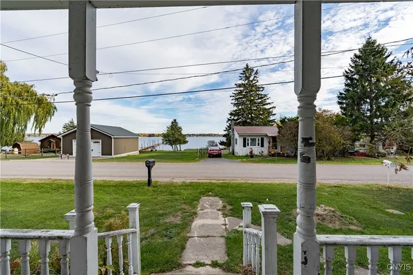 $269,000 | 17836 County Route 59, Dexter, NY 13634