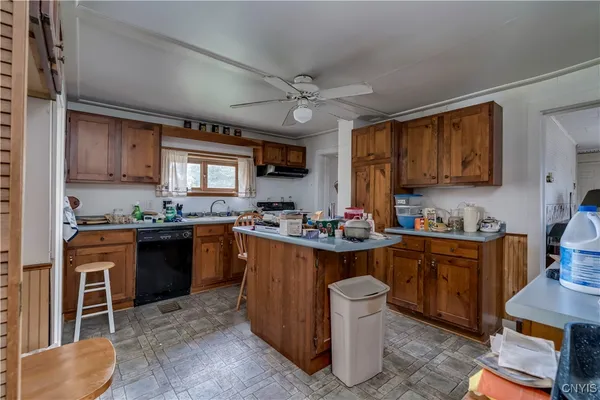 $269,000 | 17836 County Route 59, Dexter, NY 13634