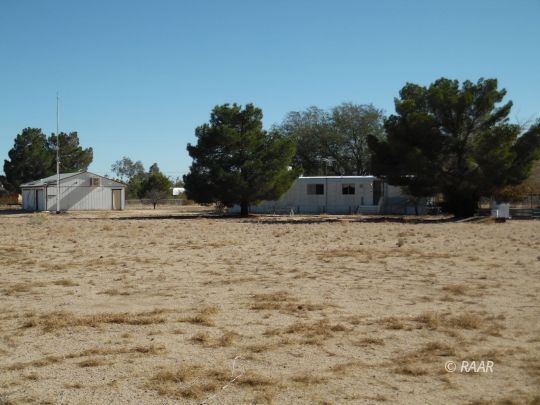 4809 West Felspar Avenue Ridgecrest, CA 93555 - Photo 2 of 21 Gallery Image 2