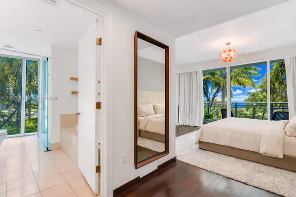 $8,500 | 2950 Northeast 188th Street, Unit 150, Aventura, FL 33180