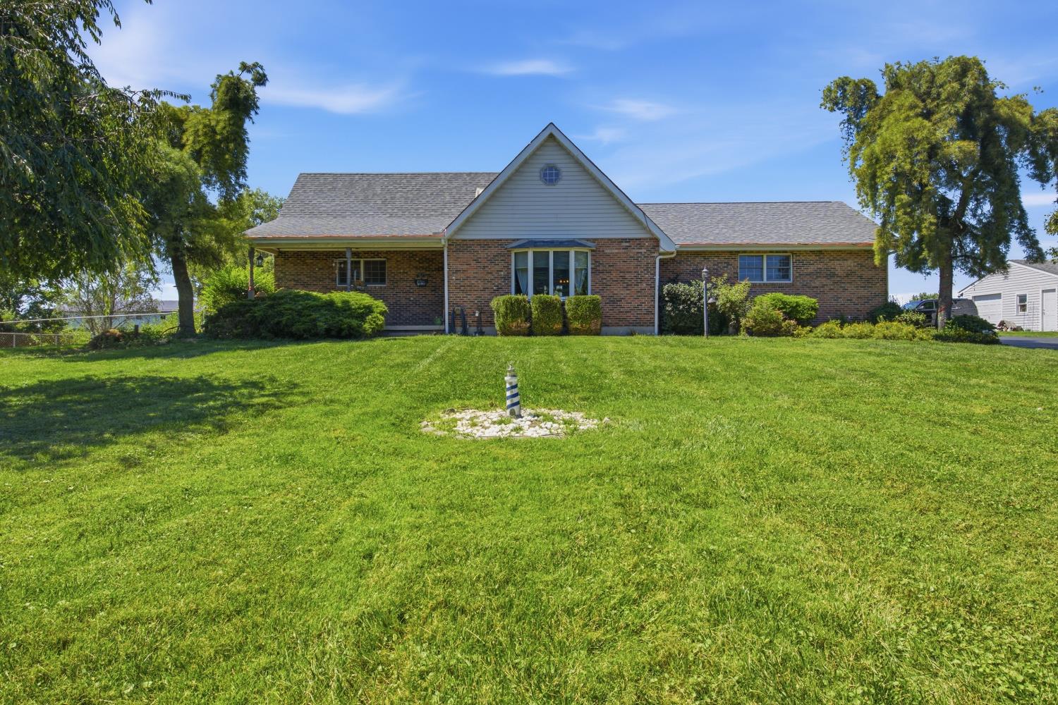 2134 State Line Road Lawrenceburg, IN 47060 - Photo 2 of 57 Gallery Image 2
