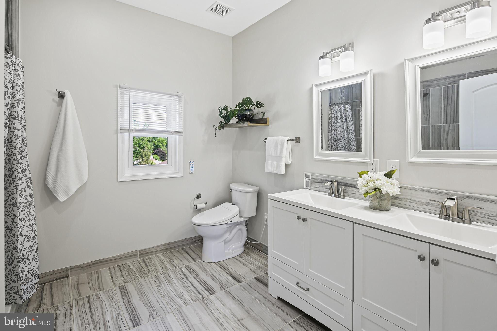10517 Longbranch Road Cockeysville, MD 21030 - Photo 29 of 42 Bathroom