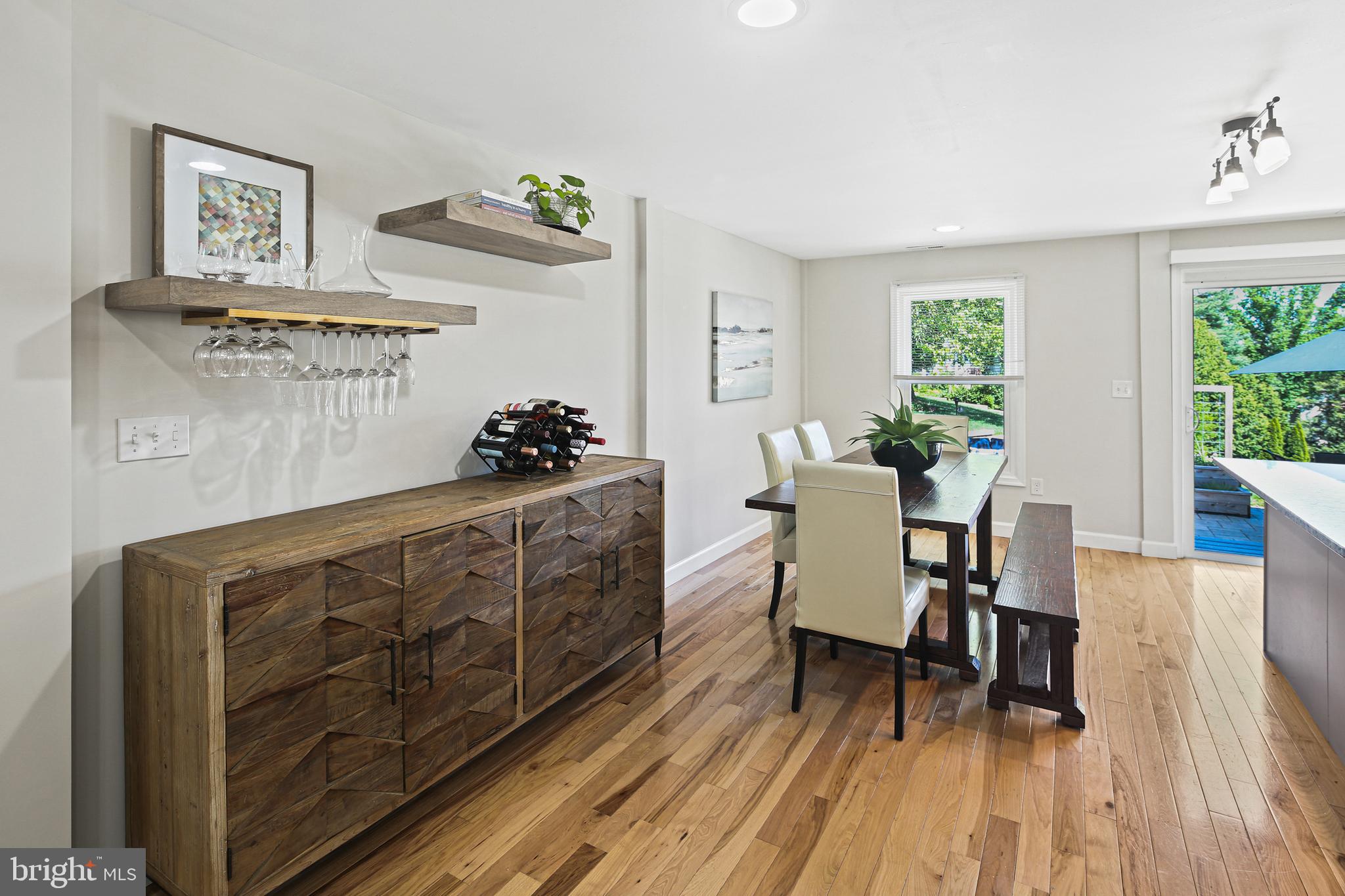 10517 Longbranch Road Cockeysville, MD 21030 - Photo 9 of 42 Dining Area