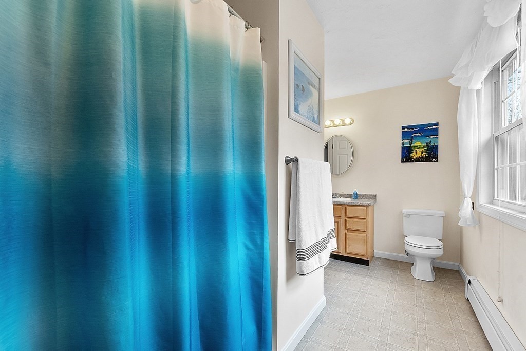 223 Adams Road East Brookfield, MA 01515 - Photo 20 of 34