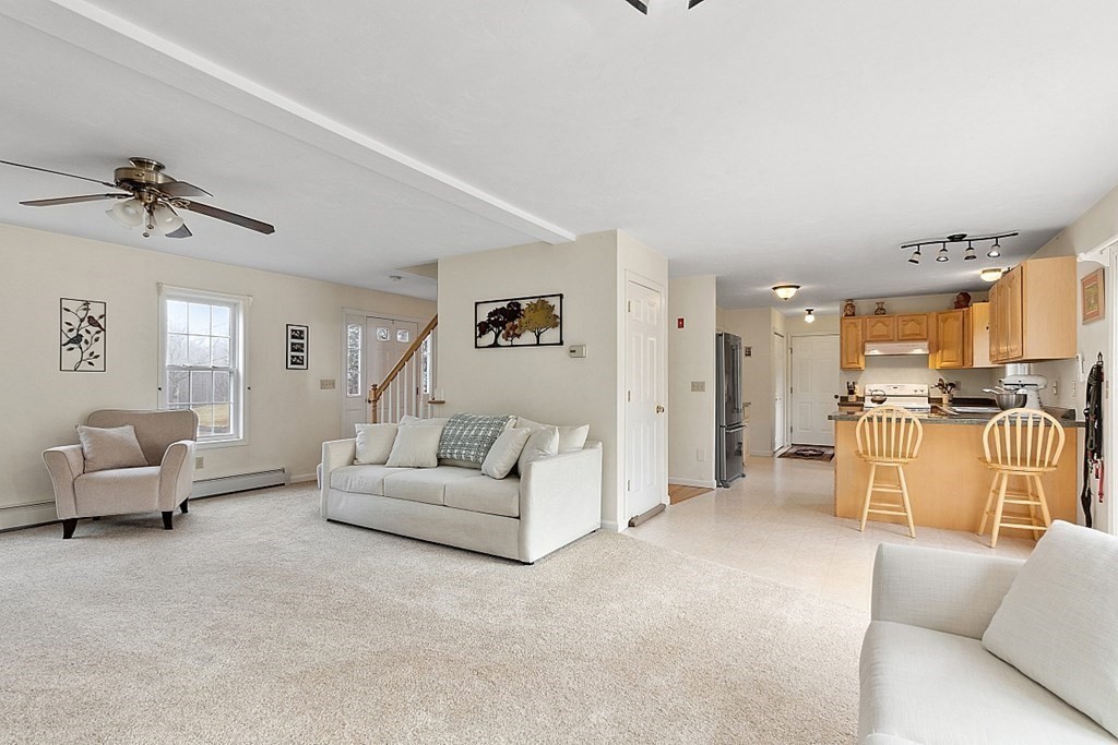 223 Adams Road East Brookfield, MA 01515 - Photo 8 of 34
