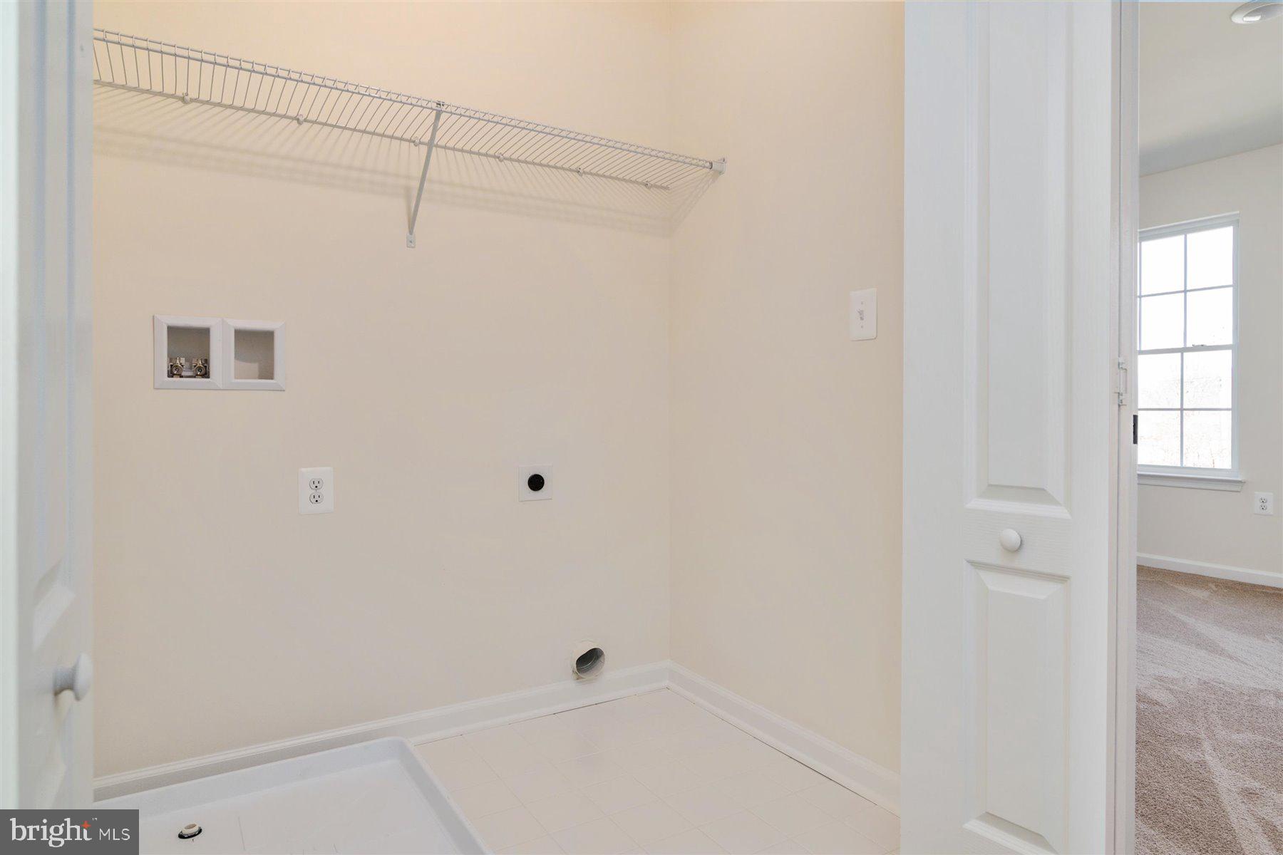 7412 Rossville Boulevard Rosedale, MD 21237 - Photo 29 of 37 a view of a small space