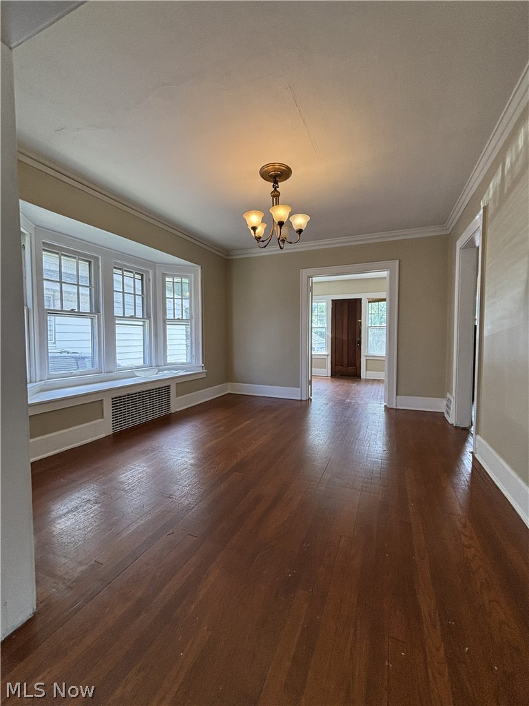 18214 Windward Road Cleveland, OH 44119 - Photo 8 of 26 Gallery Image 8