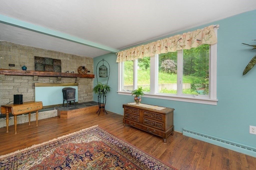 66 Goodrich Road Sturbridge, MA 01566 - Photo 12 of 27