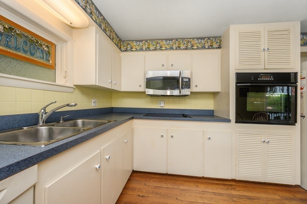 66 Goodrich Road Sturbridge, MA 01566 - Photo 21 of 27