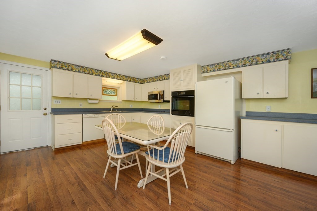 66 Goodrich Road Sturbridge, MA 01566 - Photo 24 of 27