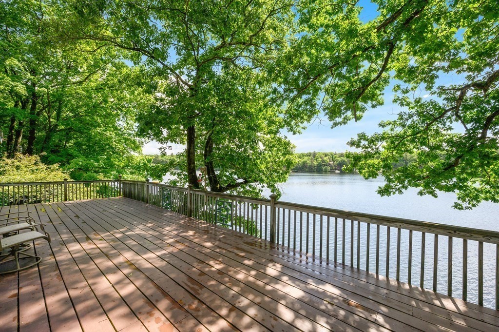 66 Goodrich Road Sturbridge, MA 01566 - Photo 5 of 27