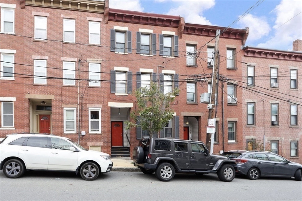 166 F Street, Unit 4 Boston, MA 02127 - Photo 9 of 12