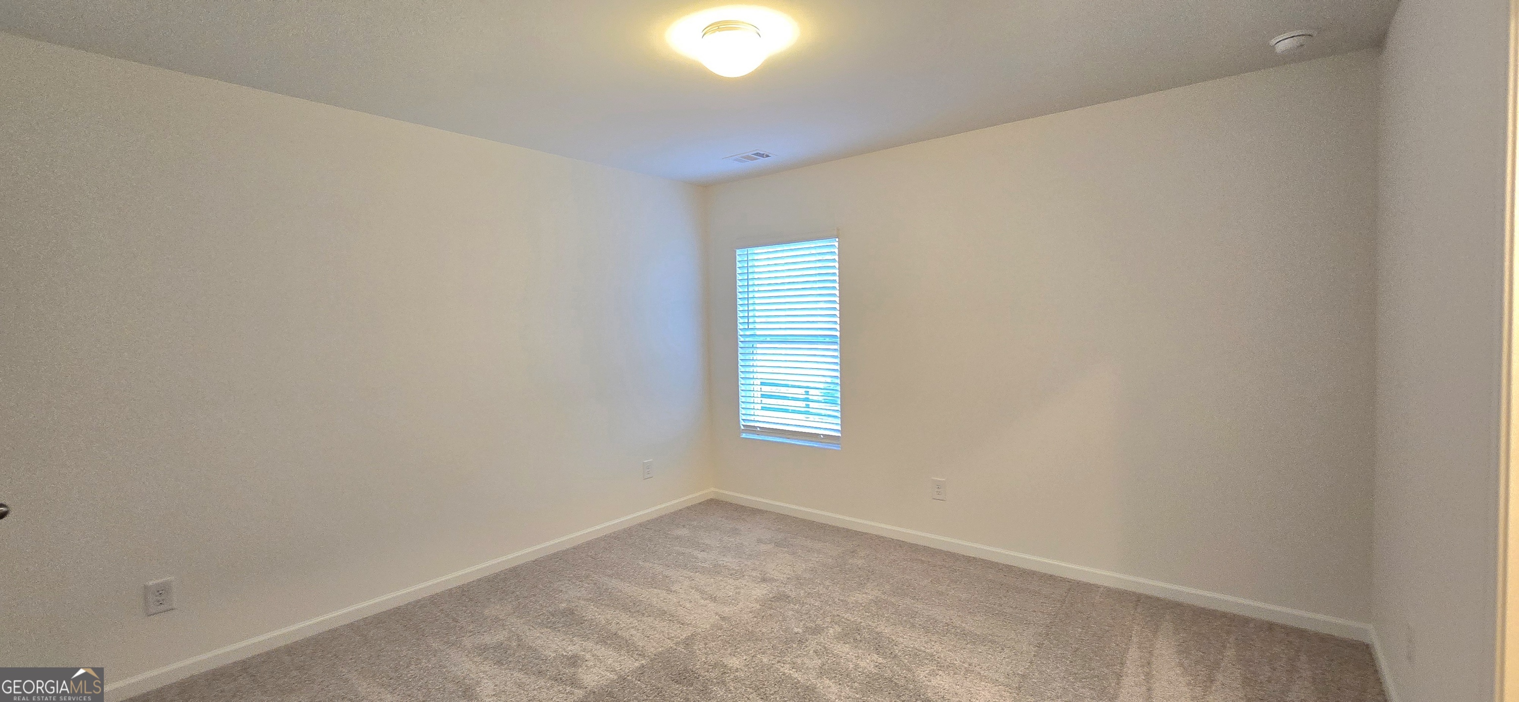 34 Russet Way Newnan, GA 30263 - Photo 32 of 38 a view of empty room with window