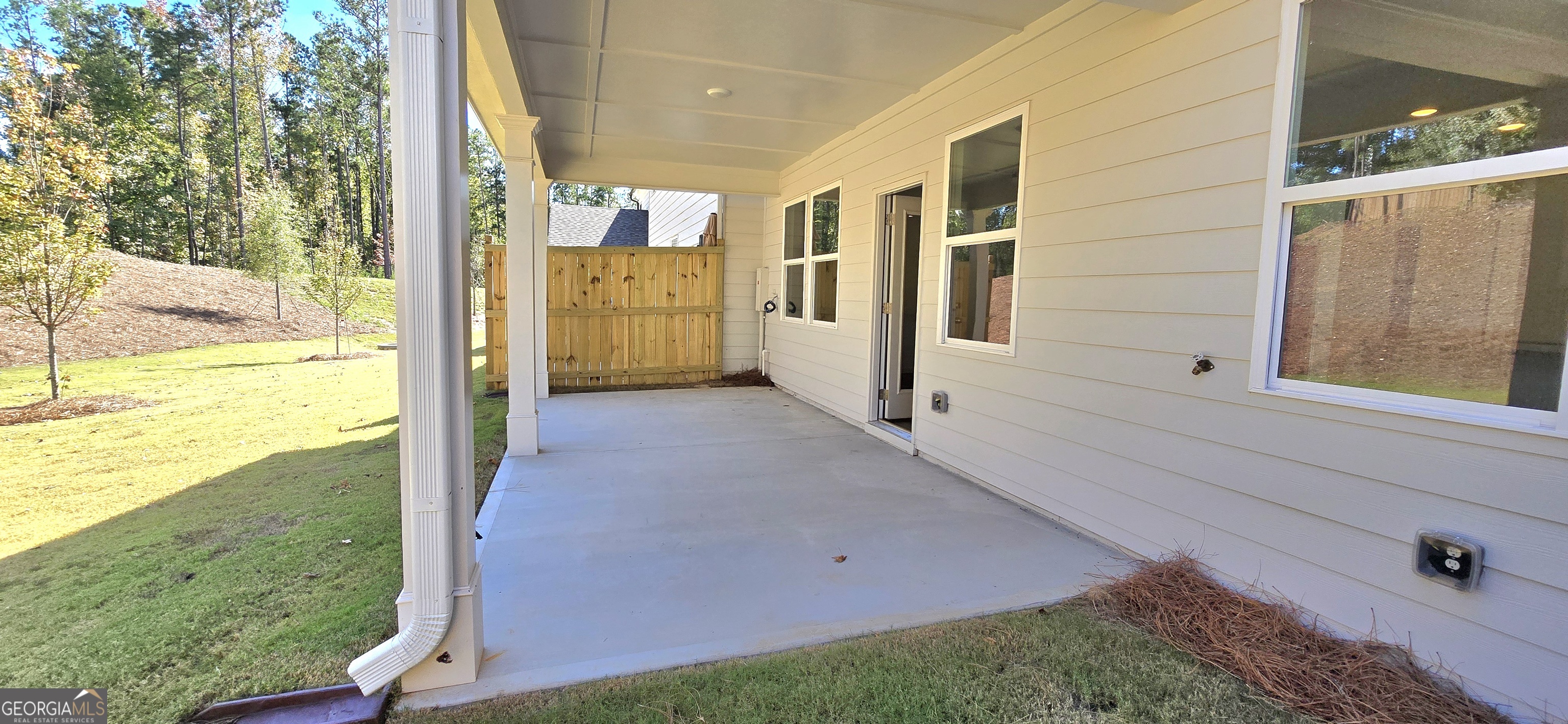 34 Russet Way Newnan, GA 30263 - Photo 34 of 38 a view of an entryway of the house