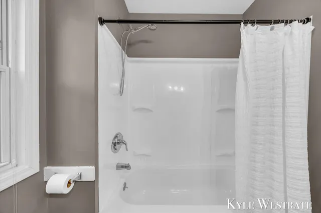 $209,900 | 1340 Manwaring Place Southeast, Grand Rapids, MI 49507