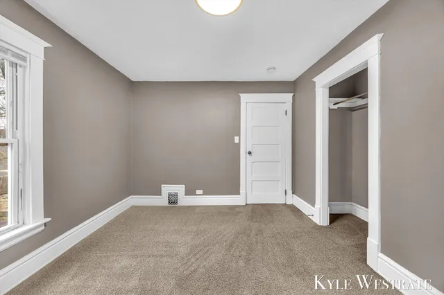 $209,900 | 1340 Manwaring Place Southeast, Grand Rapids, MI 49507