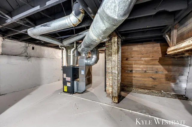 $209,900 | 1340 Manwaring Place Southeast, Grand Rapids, MI 49507