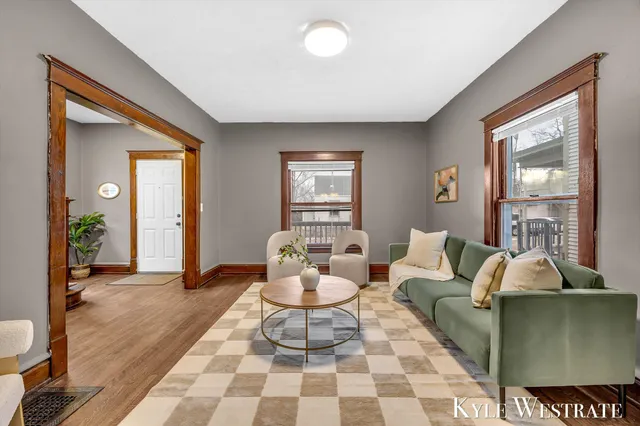 $209,900 | 1340 Manwaring Place Southeast, Grand Rapids, MI 49507