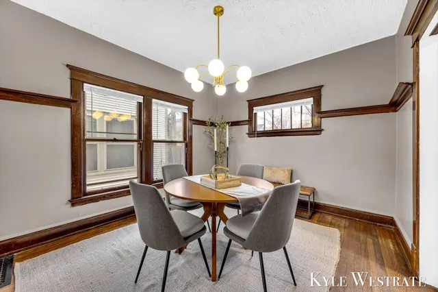 $209,900 | 1340 Manwaring Place Southeast, Grand Rapids, MI 49507